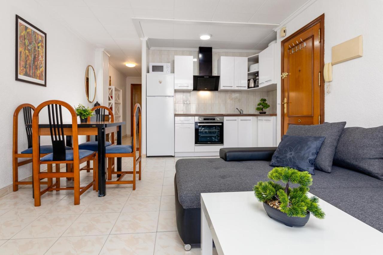 Apartamento Ramon Torrevieja Exterior foto
